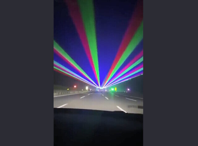 Photo of На шоссе в Китае тестируют «антисонные» лазеры